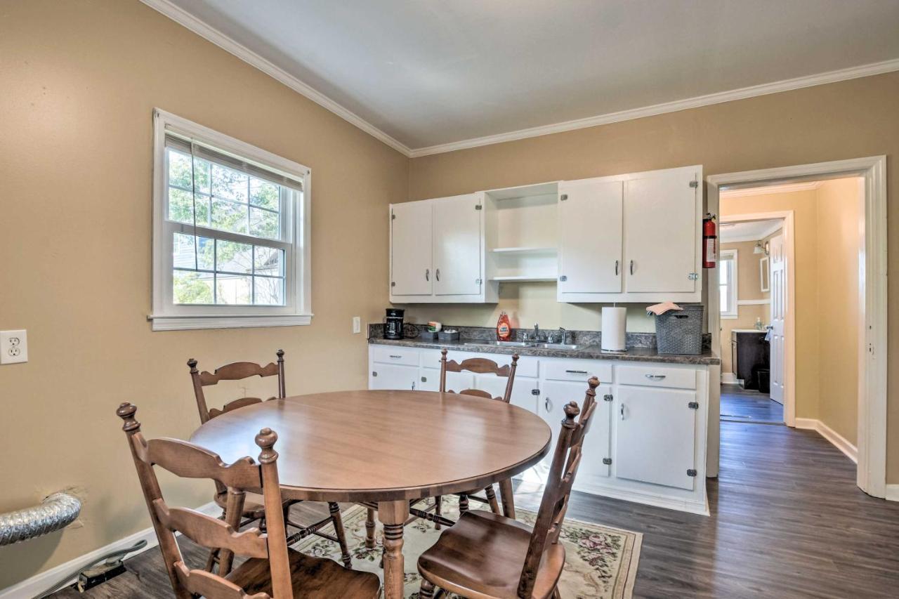 Cozy Greenville Bungalow About 2 Mi To Downtown! Екстер'єр фото